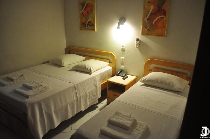 Missouri Hotel - image 5