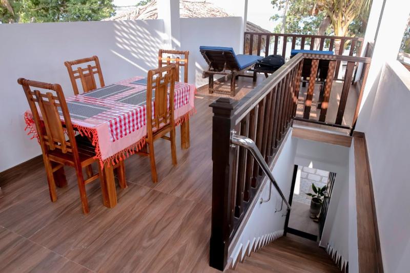 Arunella Beach Villa - image 30