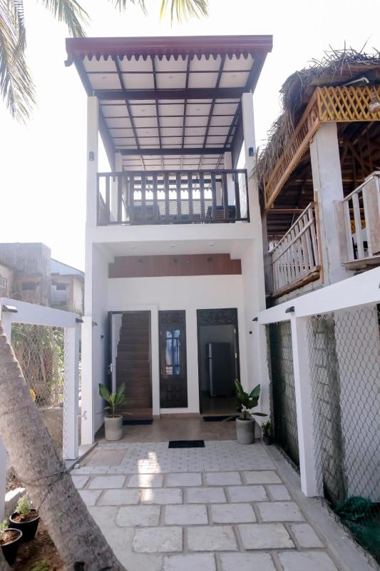 Arunella Beach Villa - image 19