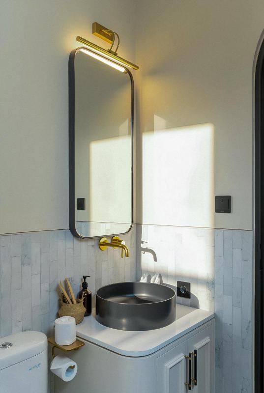 Chandler Berawa - Bright & Stylish 2BR Getaway near Berawa Beach - image 6