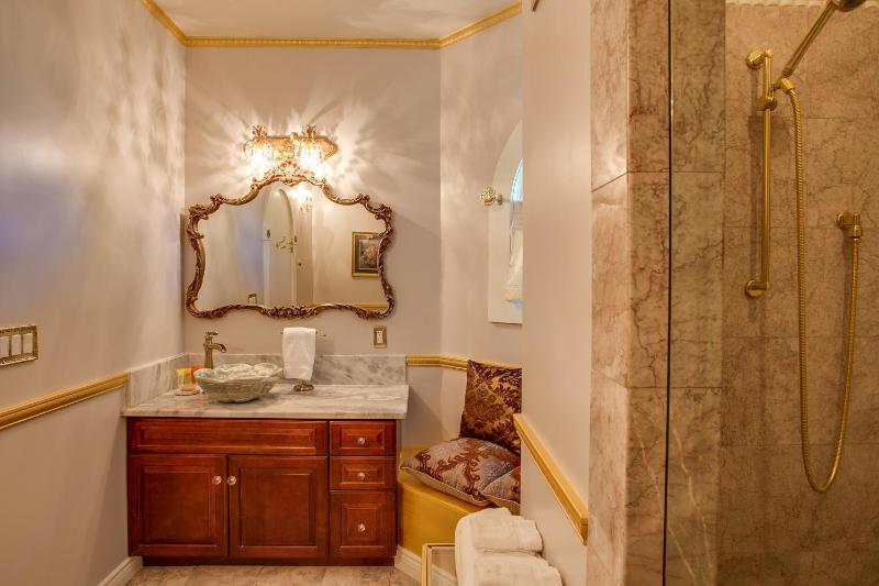 Suite with River View image 2