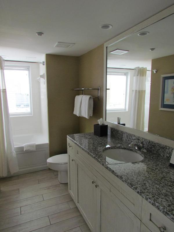 Boardwalk Resort Hotel and Villas - image 29