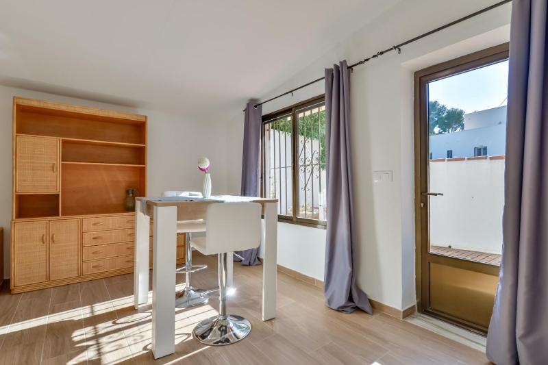 Villas Guzman - Beniali - image 3