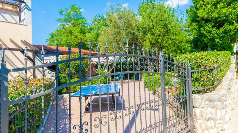 Ferienhaus Nina mit Whirpool by Villas Guide - image 11