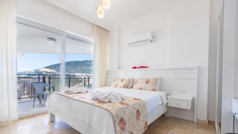 Kızıltaş 3 bedroom seaview apartment with private pool - image 16