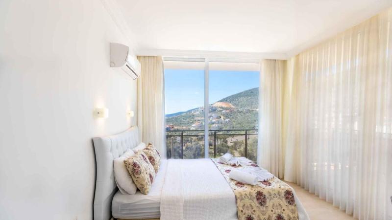 Kızıltaş 3 bedroom seaview apartment with private pool - image 39