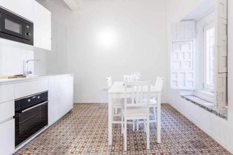 Abades I by Home at Homes - image 15