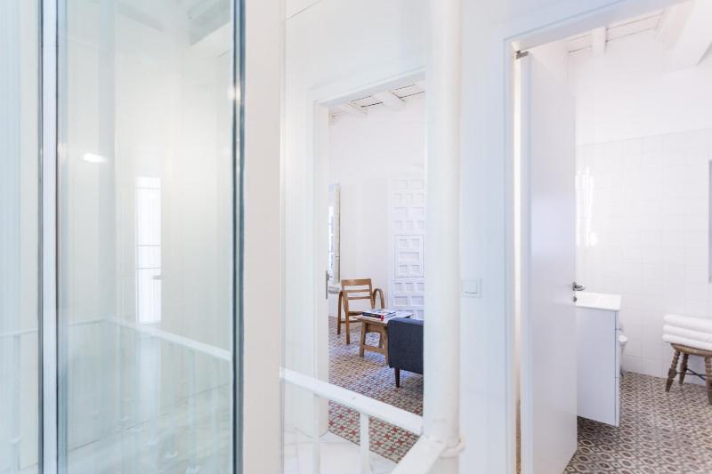 Abades I by Home at Homes - image 13