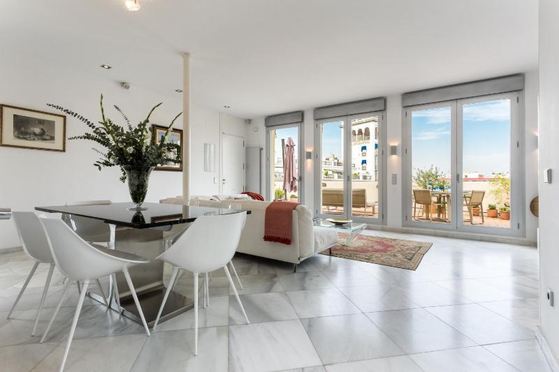 Puerta del Leon by Home at Homes - image 12