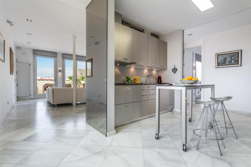 Puerta del Leon by Home at Homes - image 10