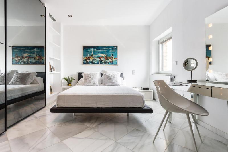Puerta del Leon by Home at Homes - image 5