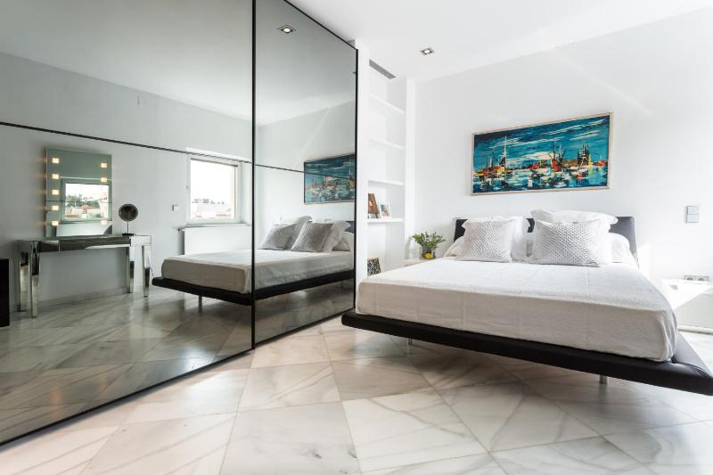 Puerta del Leon by Home at Homes - image 14