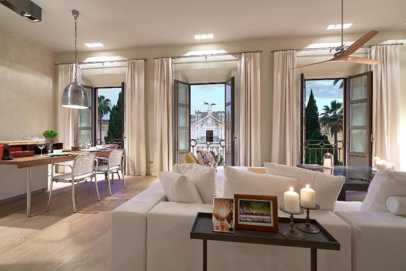 San Fernando Ático LUJO by Home at Homes - image 8