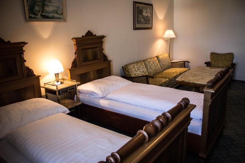 Junior Suite (2 Adults) image 4