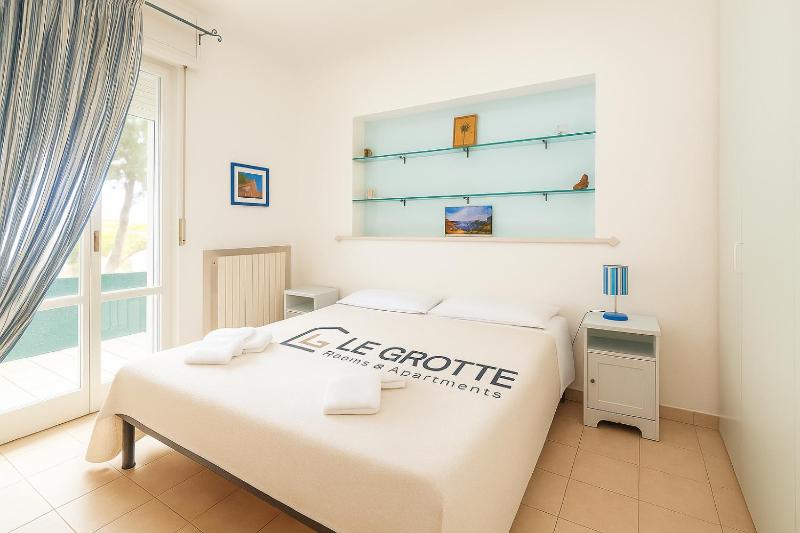Casa Vacanze Marcelli51 - Soggiorni Le Grotte - image 22