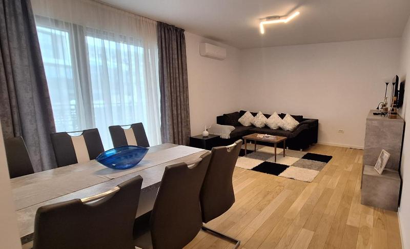 JL Homes - image 7