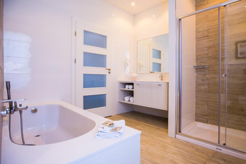 Penthouse Suite image 4