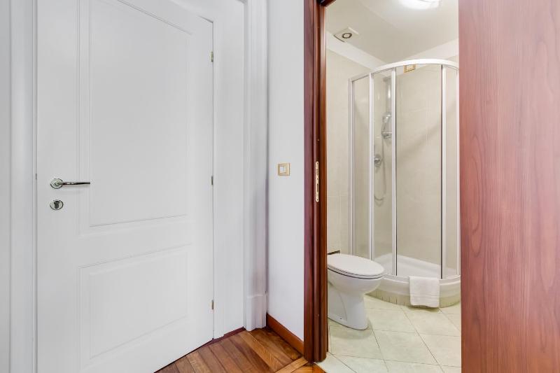 Superior Double/Triple Room image 4