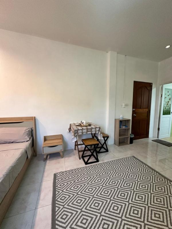 White Corner - image 13