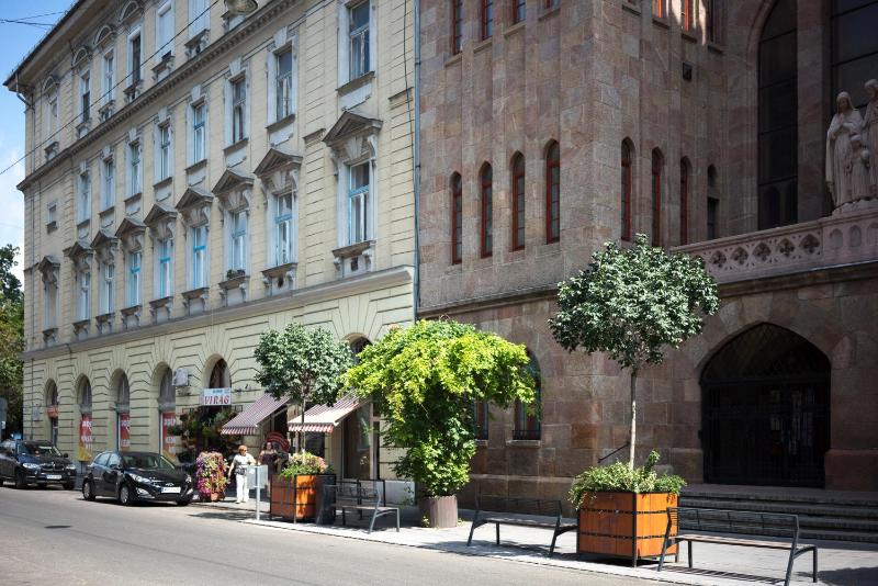 Studio Apartment image 4