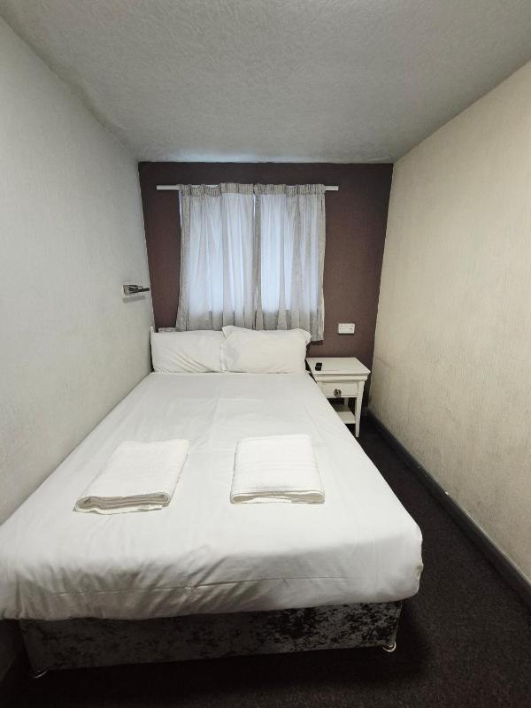 OYO Ivy Hotel - image 13