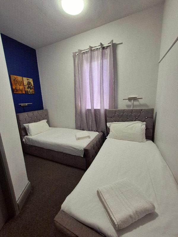 OYO Ivy Hotel - image 26