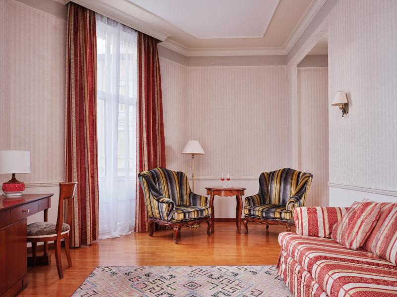 Hotel Continental - image 14