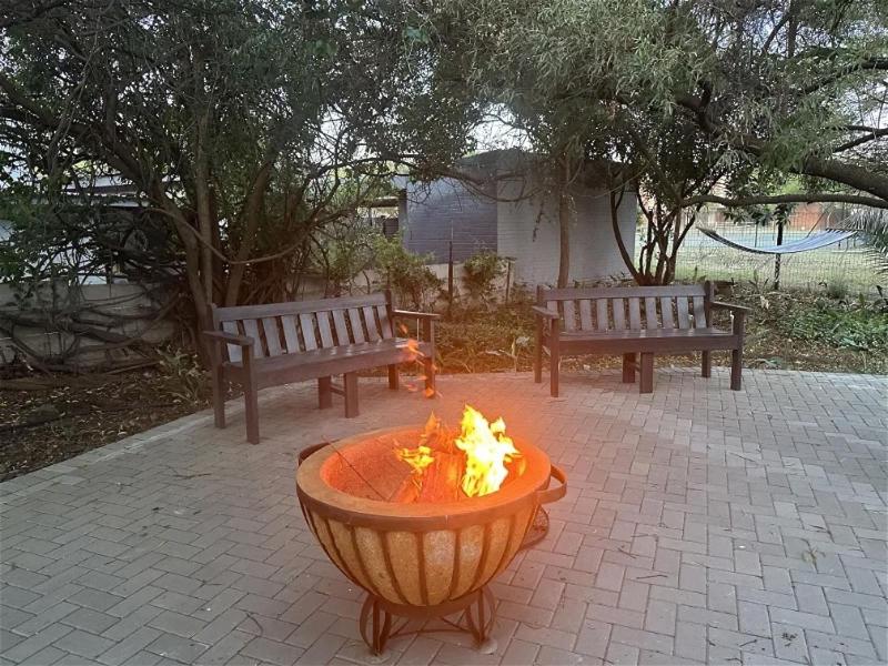 Spacious apartment with an outdoor fireplace - image 11