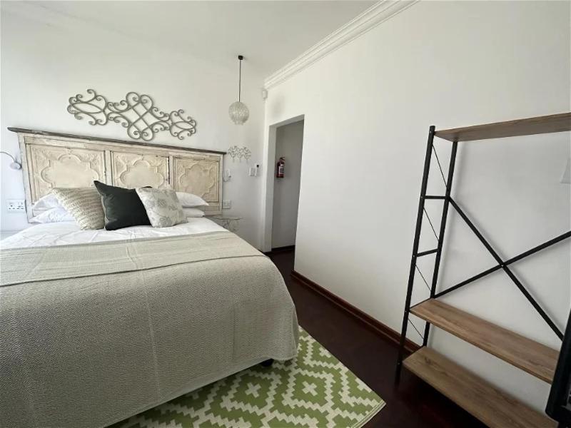 Spacious apartment with an outdoor fireplace - image 7