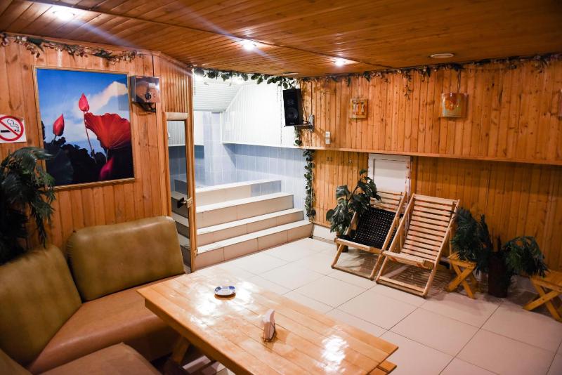One-Bedroom House image 3