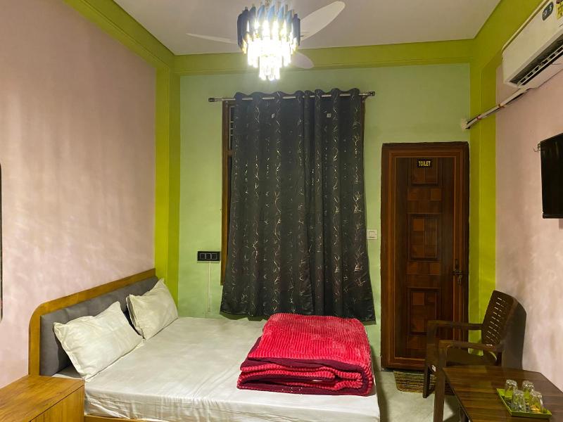 Radha Kunj Guest house - image 1