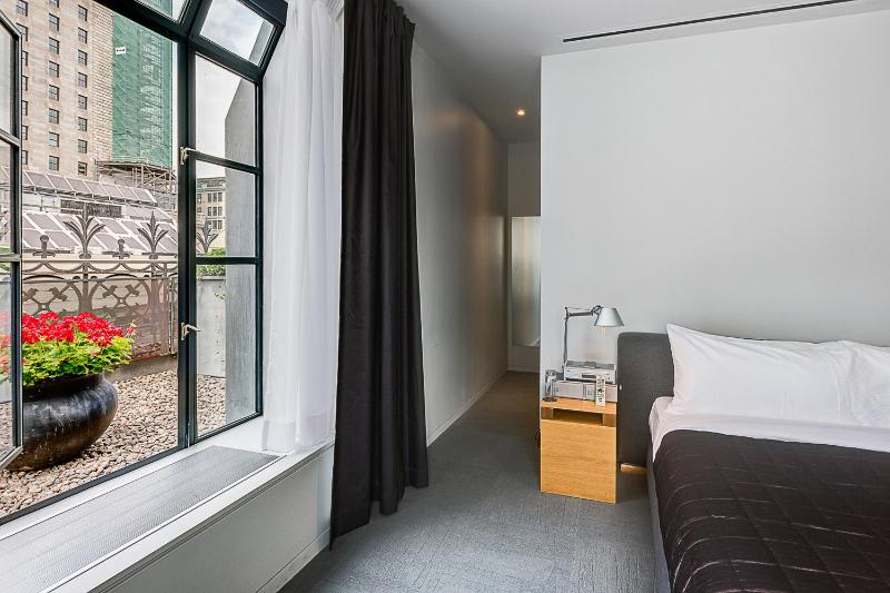 Premium Suite with Terrace