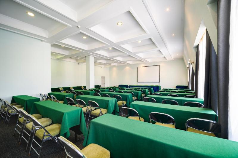 Ramada by Wyndham Plovdiv Trimontium - image 13
