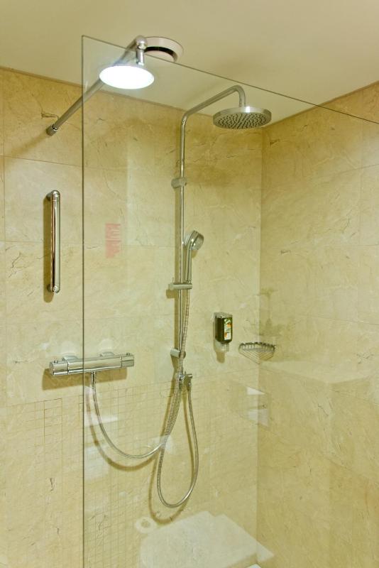 Ramada by Wyndham Oradea - image 46
