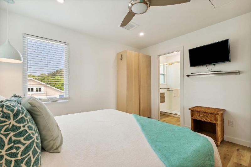 Blueberry Dunes Beach Cottage - Pet Friendly - Pool home - image 16