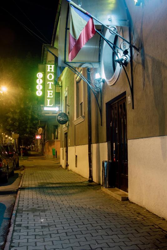 Carnival City Hotel Oradea - image 38