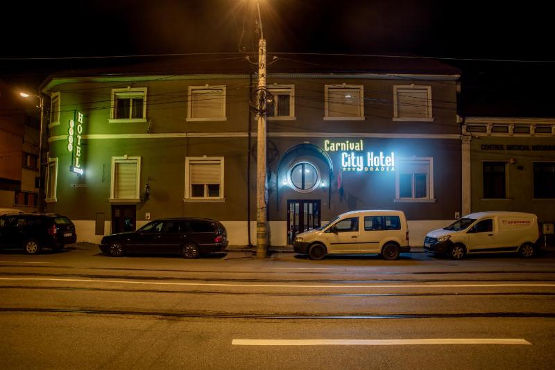 Carnival City Hotel Oradea - image 34