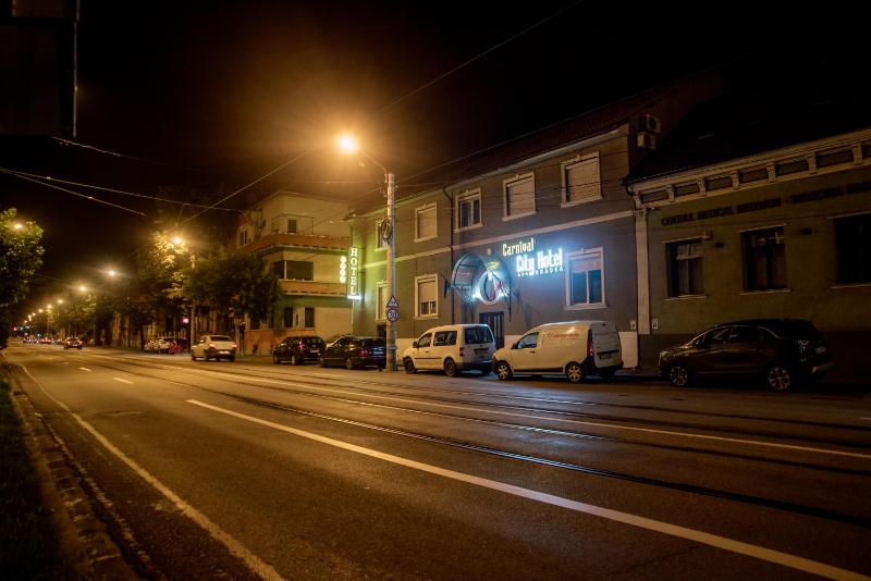 Carnival City Hotel Oradea - image 35