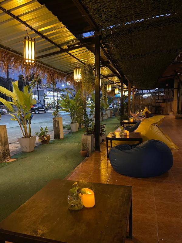 Lemon Inn - image 13
