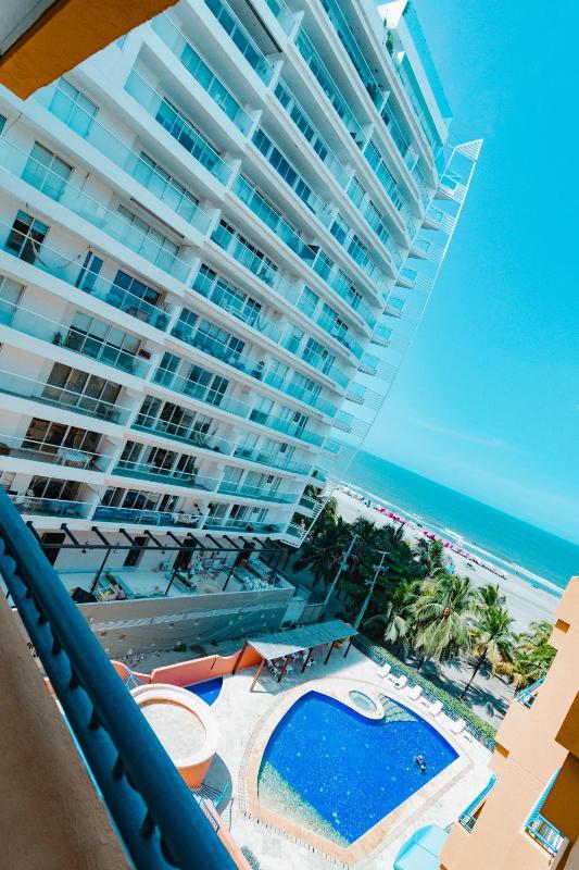Caribbean Beachfront Getaway - image 16