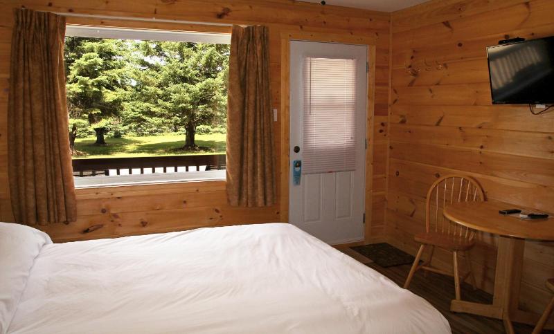Motel 149 - image 10