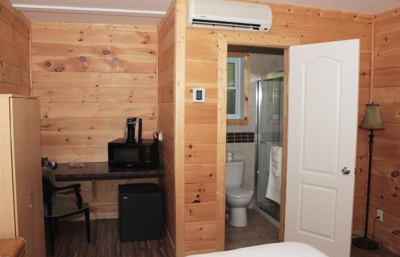 Motel 149 - image 14