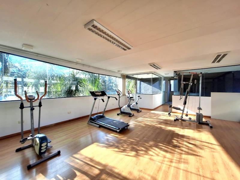 Dpto Premium Costanera cochera y patio privado - image 10