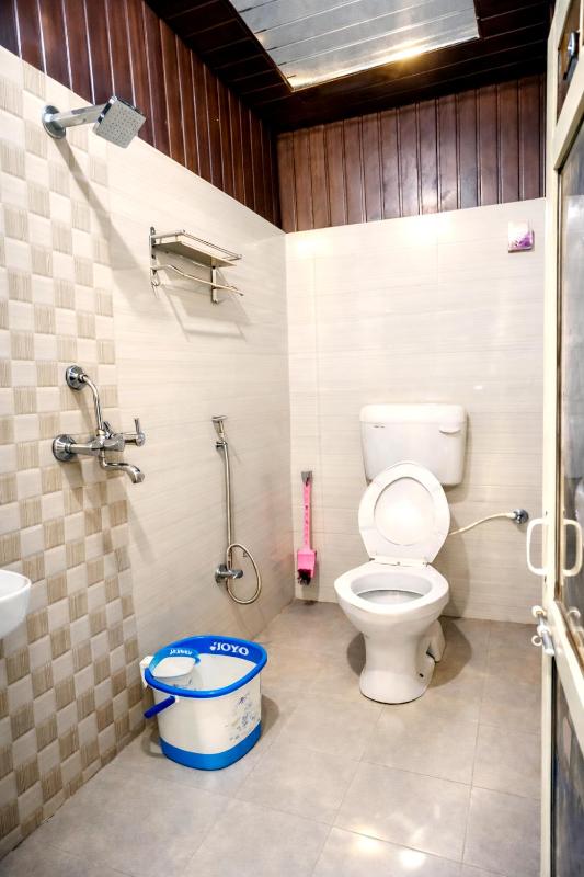 Unnati Stay Inn - image 5