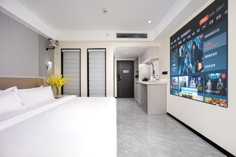 Deyu GM E sports Hotel - image 5
