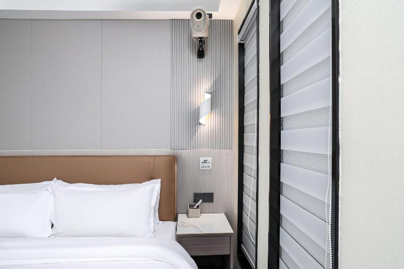 Deyu GM E sports Hotel - image 14