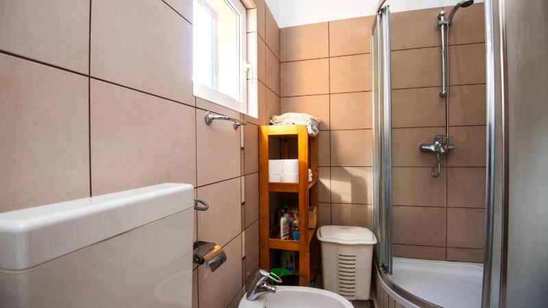 Apartman Tara - Makarska by Villas Guide - image 17
