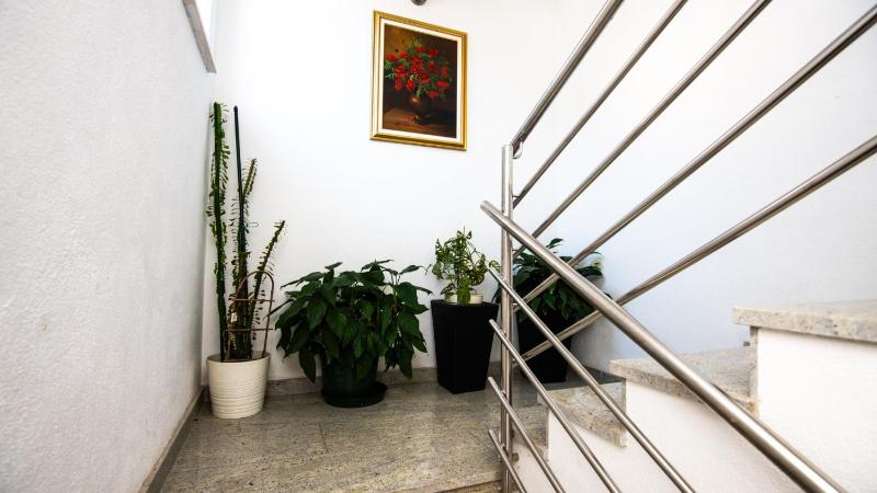 Apartman Tara - Makarska by Villas Guide - image 15