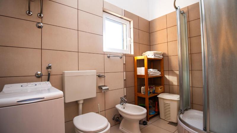 Apartman Tara - Makarska by Villas Guide - image 7