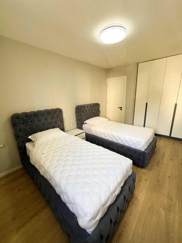 Sea View Apartment - image 15